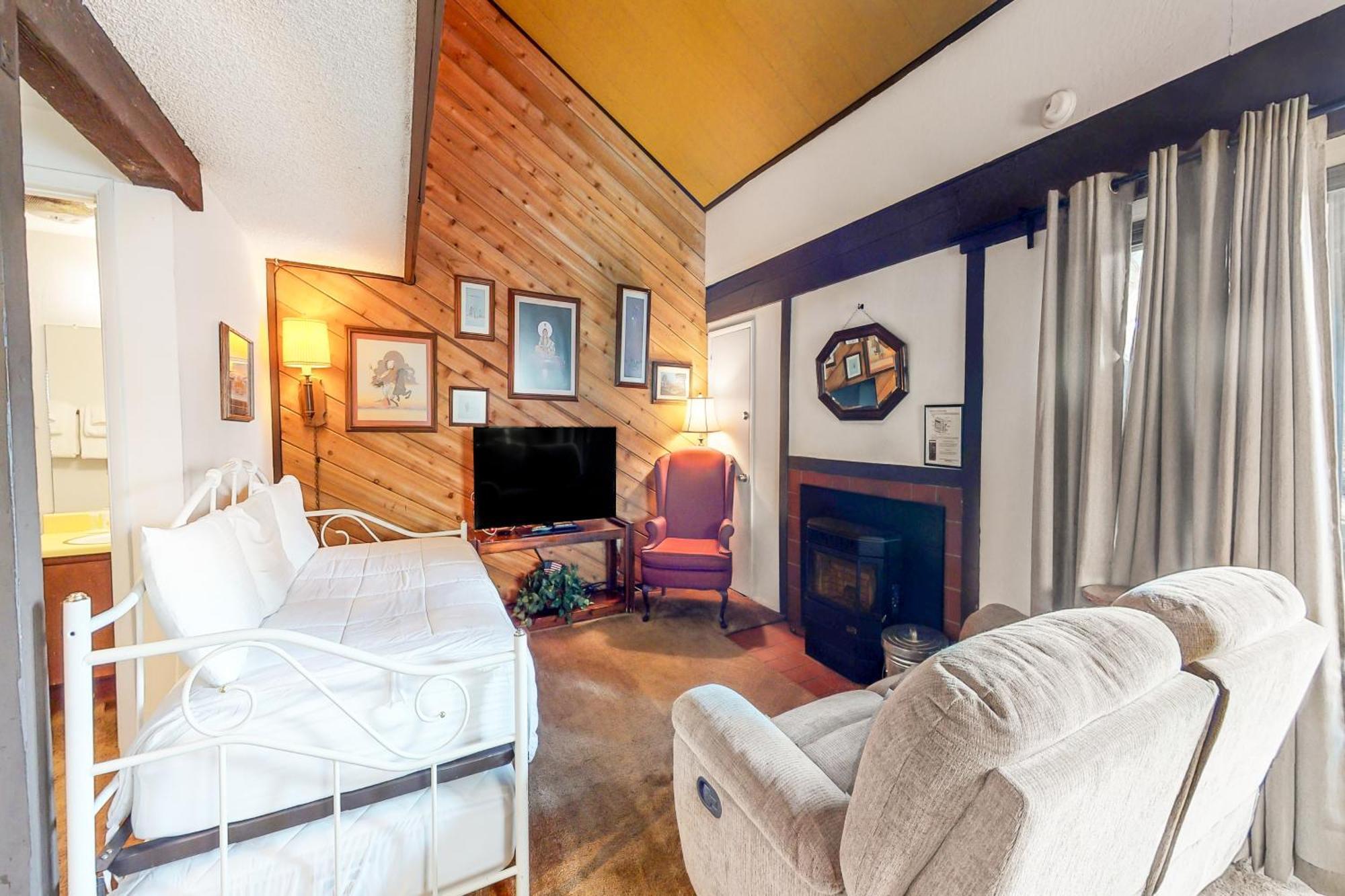 Holiday home Hidden Valley Mammoth Lakes